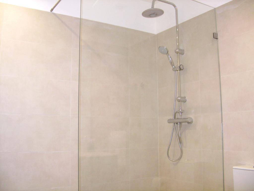 Elegant S. Miguel Apartment Lisbon Room photo